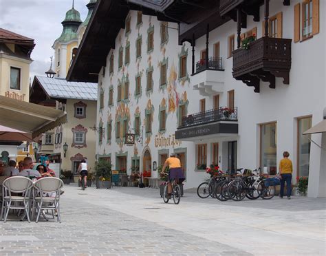 Finde eine Prostituierte Sankt Johann in Tirol