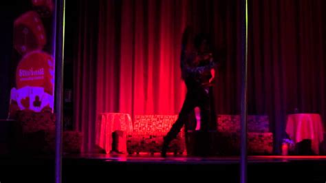 Striptease/Lapdance Find a prostitute Thornton