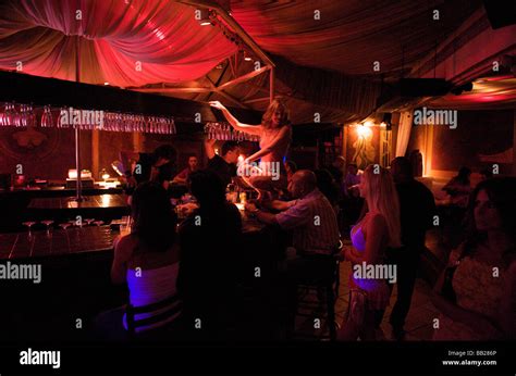 Striptease/Lapdance Sex Dating Sint Job in t Goor