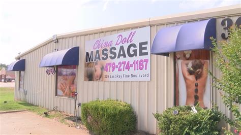 Sexual massage Richmond Heights